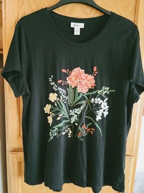 Style & Co. Black Tee with Coral and White Floral Embroidery